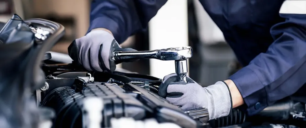 Pneu près de Villalier